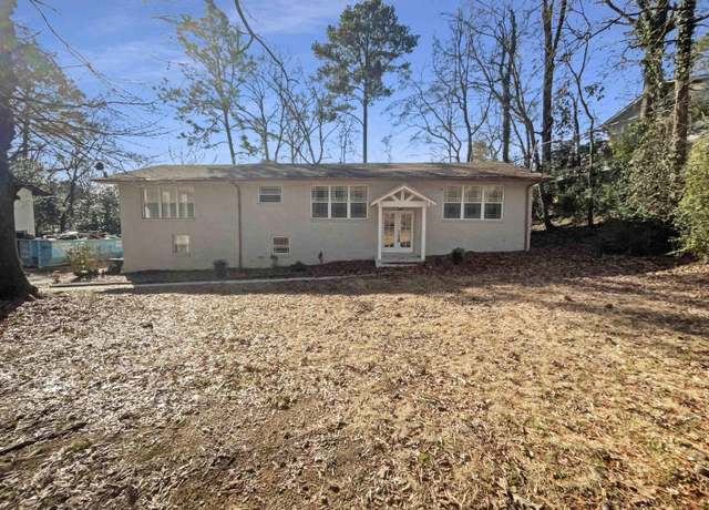 Property at 1909 Wisterwood Dr, Hoover, AL 35226, 4 beds, 3 baths