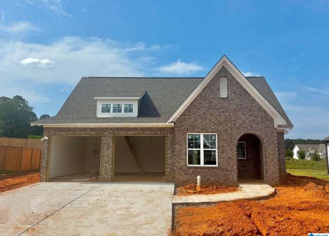 Property at 491 Avondale Ln, Pell City, AL 35128, 3 beds, 2 baths