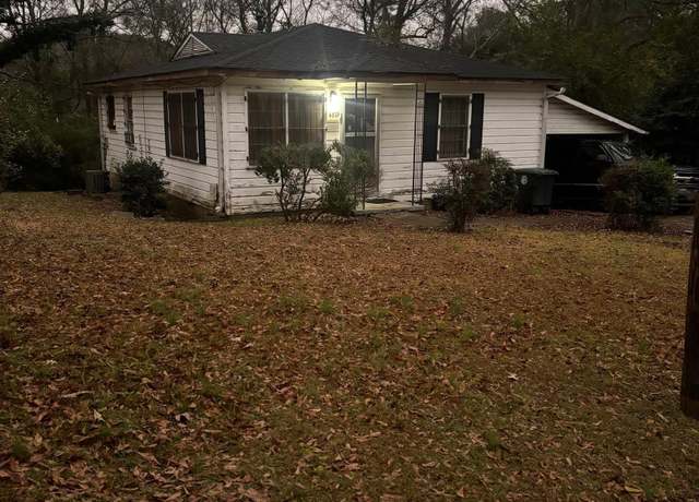 Property at 6829 Frankfort Ave, Birmingham, AL 35212, 3 beds, 1 bath