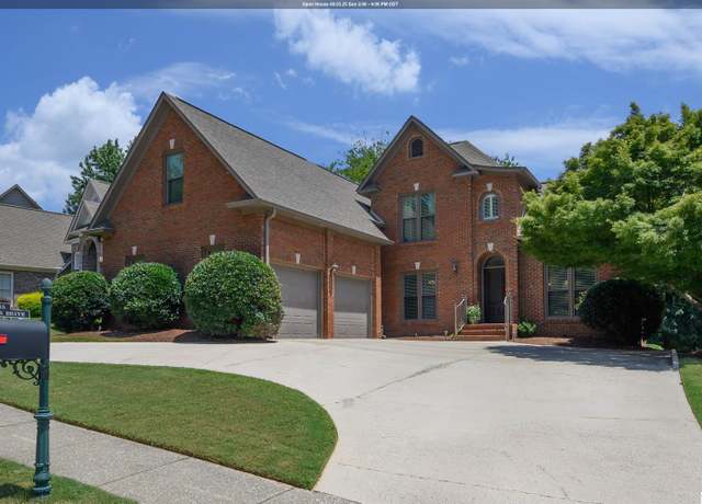 Property at 1185 Hibiscus Dr, Hoover, AL 35226, 4 beds, 2.5 baths