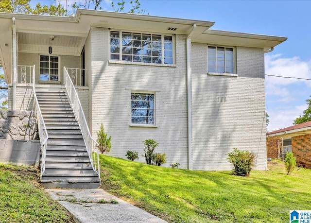 Property at 1216 Graymont Ave W, Birmingham, AL 35208, 4 beds, 2 baths