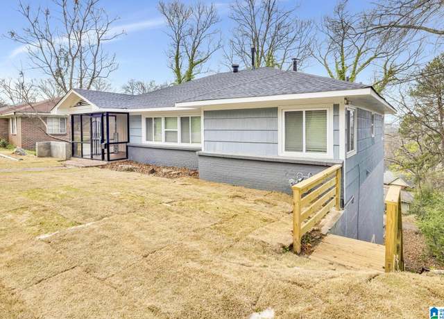 Property at 2636 20th Pl, Birmingham, AL 35208, 4 beds, 3 baths