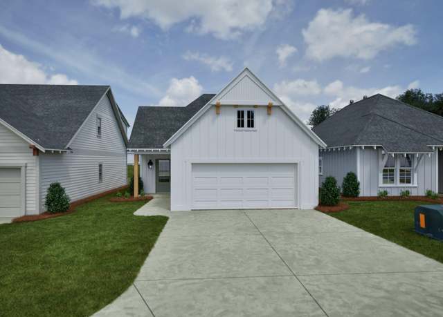 Property at 154 Shiloh Creek Dr, Calera, AL 35040, 4 beds, 2.5 baths