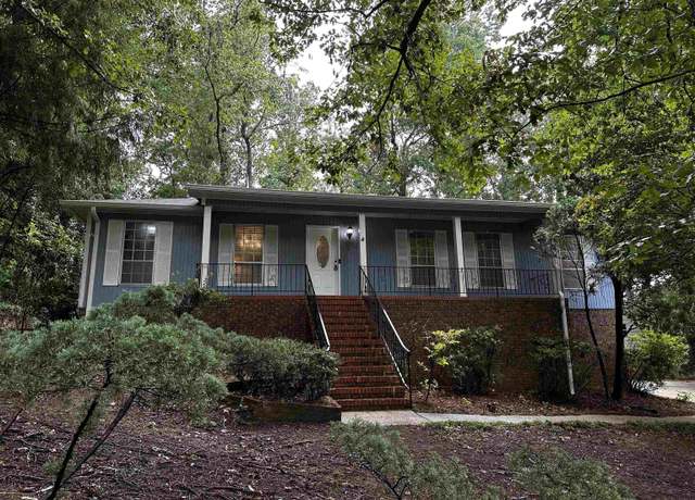 Property at 104 Maple St, Maylene, AL 35114, 4 beds, 2 baths
