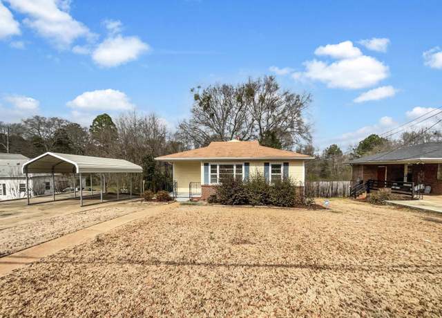 Property at 103 Avalon Ave, Hueytown, AL 35023, 4 beds, 2.5 baths