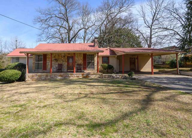 Property at 226 2nd Ave, Midfield, AL 35228, 3 beds, 2 baths