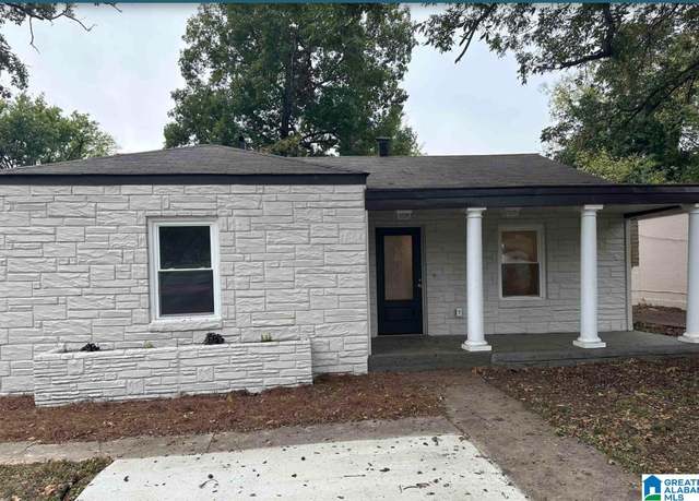 Property at 1861 Woodland Ave SW, Birmingham, AL 35211, 3 beds, 1 bath