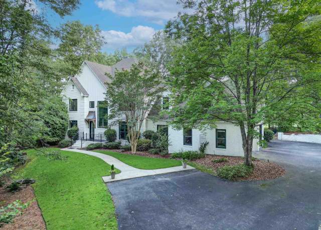 Property at 518 Castlebridge Ln, Hoover, AL 35242, 5 beds, 4.5 baths