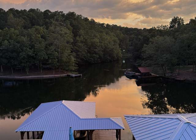 Property at 338 Ridge Ln, Shelby, AL 35143, 3 beds, 4 baths