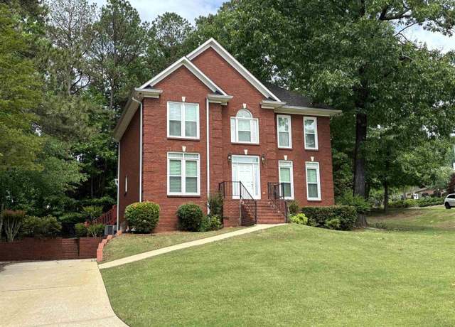 Property at 4400 Club Cir, Birmingham, AL 35242, 4 beds, 2.5 baths