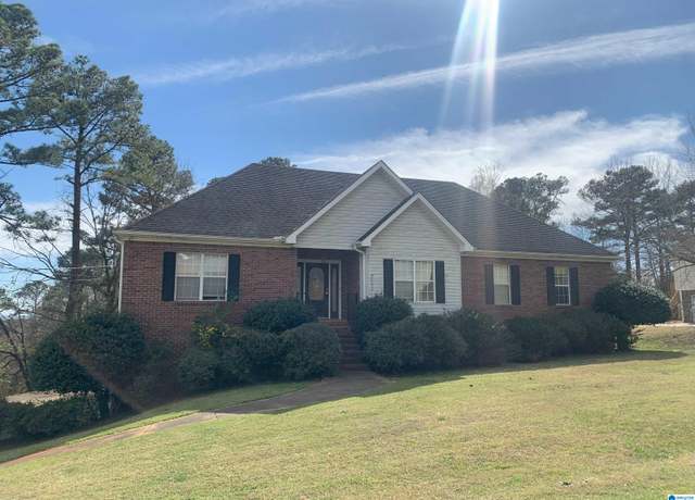 Property at 7713 S Crest Trl, Bessemer, AL 35022, 4 beds, 2 baths