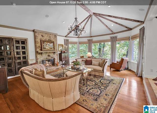 Property at 143 Deerwood Lake Dr, Harpersville, AL 35078, 5 beds, 4 baths