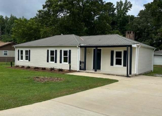 Property at 6053 Mayfield Rd, Mccalla, AL 35111, 4 beds, 2 baths