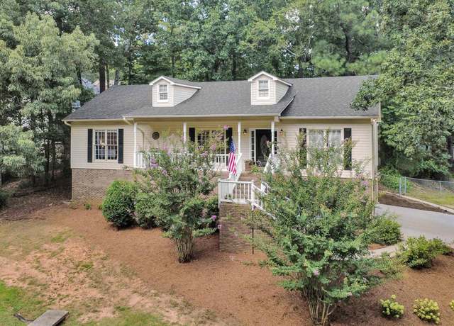 Property at 510 Russet Valley Cir, Hoover, AL 35244, 3 beds, 3 baths