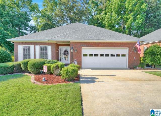 Property at 617 Golden Eagle Cir, Jasper, AL 35504, 3 beds, 2 baths
