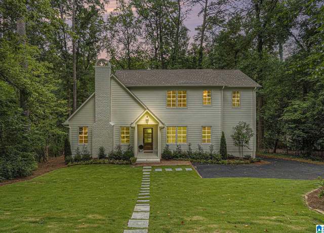 Property at 3861 Glencoe Dr, Mountain Brook, AL 35213, 5 beds, 4.5 baths