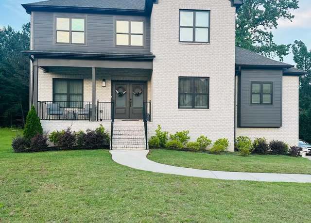 Property at 5687 Victoria Dr, Hueytown, AL 35023, 3 beds, 3.5 baths