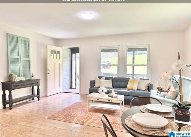 Property at 1420 7th St NW, Center Point, AL 35215, 4 beds, 3 baths