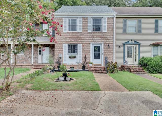 Property at 733 Cahaba Manor Trl, Pelham, AL 35124, 2 beds, 1.5 baths