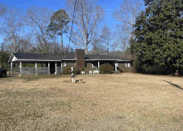 Property at 177 Henderson Ave, Centreville, AL 35042, 3 beds, 2 baths