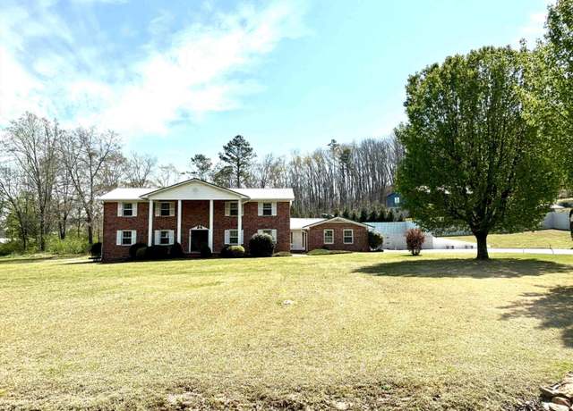 Property at 20 Mountain Dr, Jacksonville, AL 36265, 4 beds, 4 baths