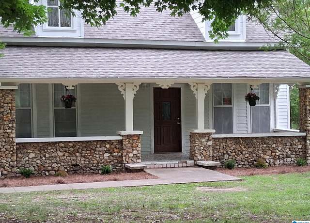 Property at 2120 Brewster Rd, Birmingham, AL 35235, 3 beds, 2 baths