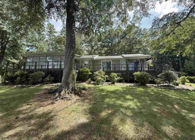 Property at 706 Berkley Dr, Pell City, AL 35128, 2 beds, 2 baths