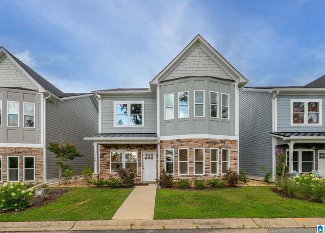 Property at 126 Harbor Pointe Dr, Talladega, AL 35160, 3 beds, 3.5 baths