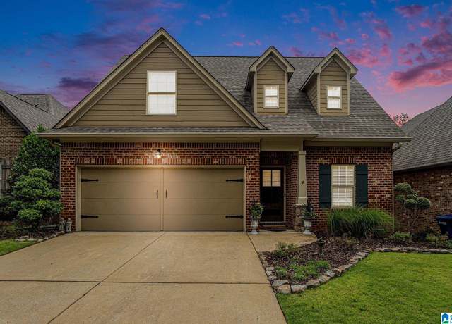 Property at 379 Barrington Ct, Irondale, AL 35210, 5 beds, 4 baths