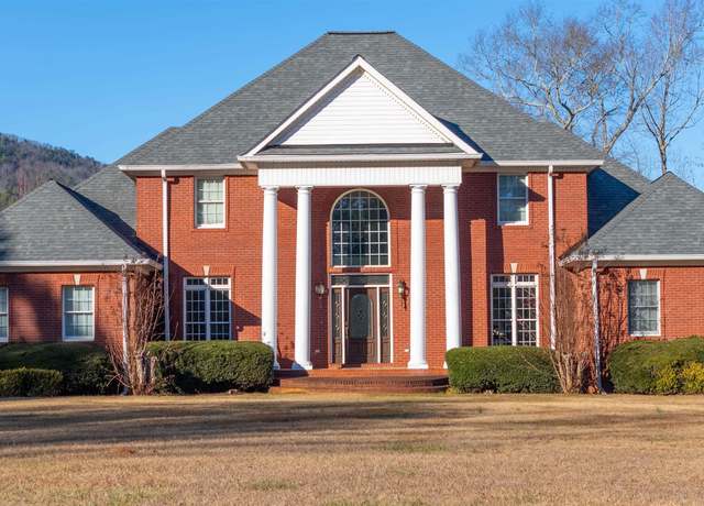Property at 600 Bains Gap Rd, Anniston, AL 36207, 6 beds, 4.5 baths