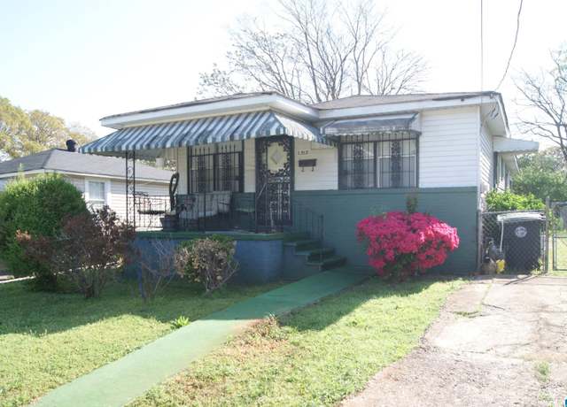 Property at 1513 20th Pl SW, Birmingham, AL 35211, 4 beds, 1 bath