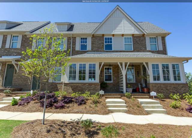 Property at 1102 Windsor Sq, Hoover, AL 35242, 2 beds, 2.5 baths