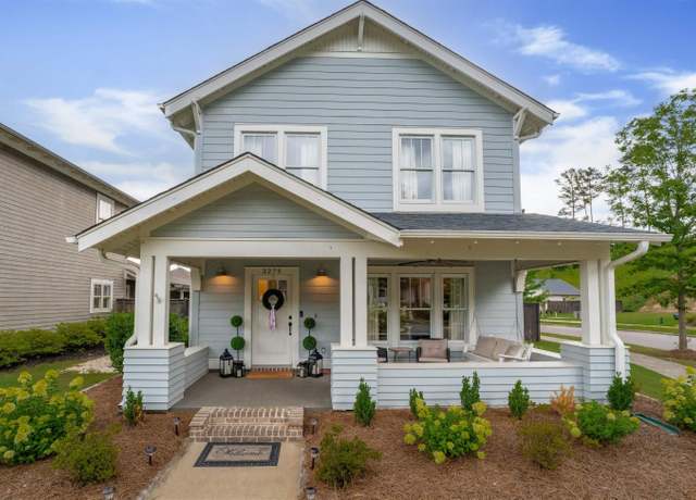 Property at 3275 Sawyer Dr, Hoover, AL 35226, 3 beds, 2.5 baths