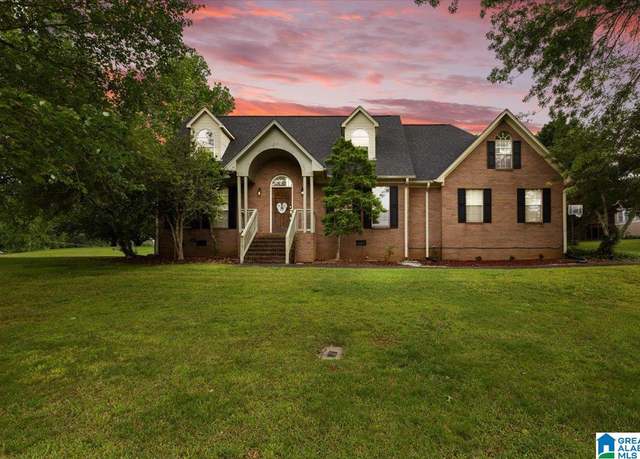 Property at 110 Drexal Dr, Oneonta, AL 35121, 4 beds, 2.5 baths