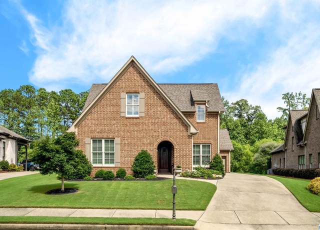 Property at 6089 English Village Ln, Birmingham, AL 35242, 4 beds, 3 baths