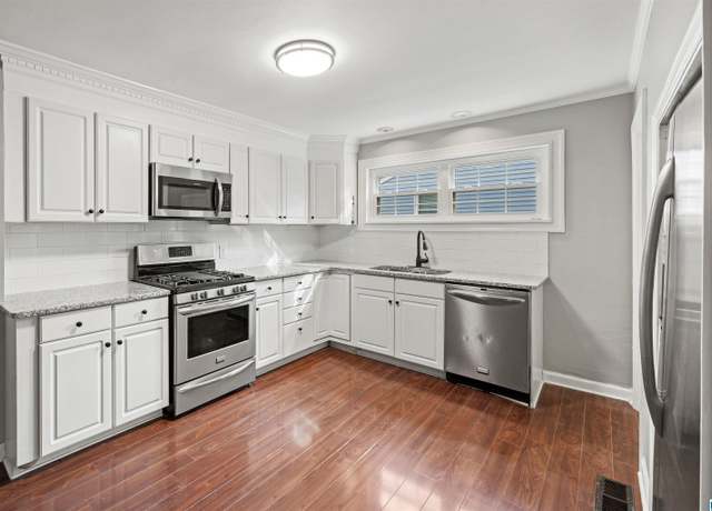 Property at 1235 Cresthill Rd, Birmingham, AL 35213, 3 beds, 2 baths