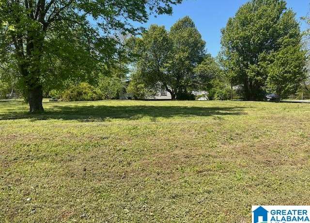Property at 2211 10th Pl Unit 1-2, Birmingham, AL 35214