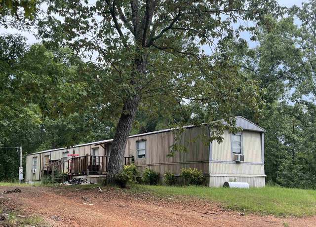 Property at 443 Circle Dr, Roanoke, AL 36274, 2 beds, 2 baths