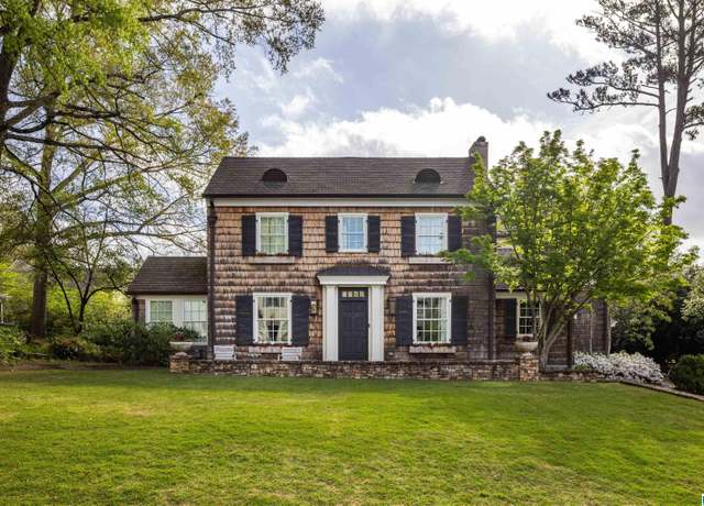 Property at 31 Clarendon Rd, Mountain Brook, AL 35213, 5 beds, 5.5 baths