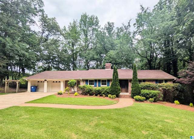 Property at 2736 Brenda Cir, Gardendale, AL 35071, 4 beds, 3.5 baths