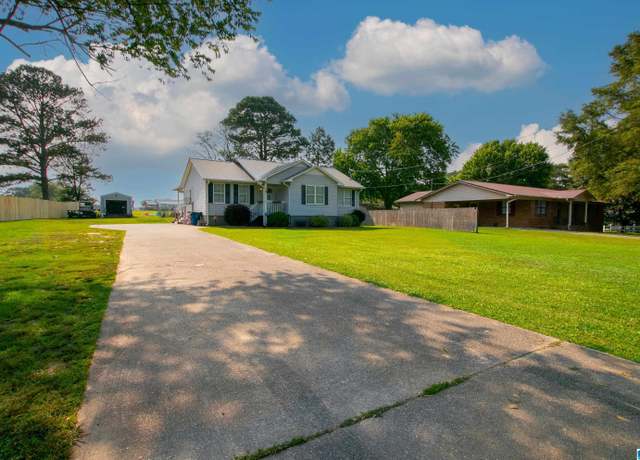Property at 45 Tonya Cir, Altoona, AL 35952, 3 beds, 2 baths