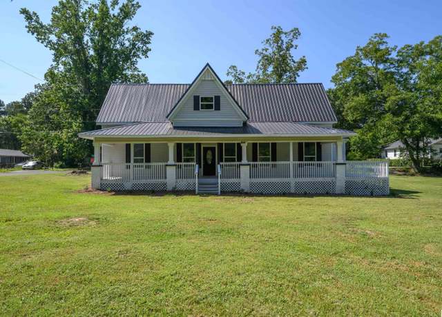 Property at 424 7th Ave, Ashville, AL 35953, 3 beds, 3 baths