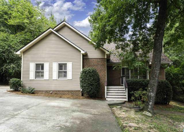 Property at 223 Cambo Ter, Hoover, AL 35226, 4 beds, 3 baths