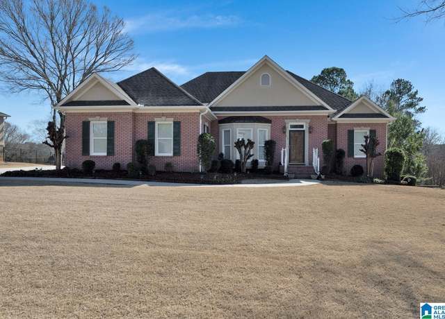 Property at 648 Wisteria Way, Gardendale, AL 35071, 3 beds, 2.5 baths