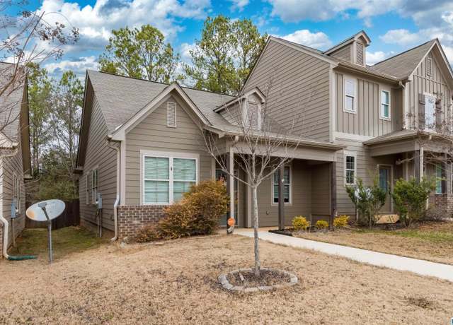 Property at 554 The Heights Ln, Calera, AL 35040, 3 beds, 2 baths