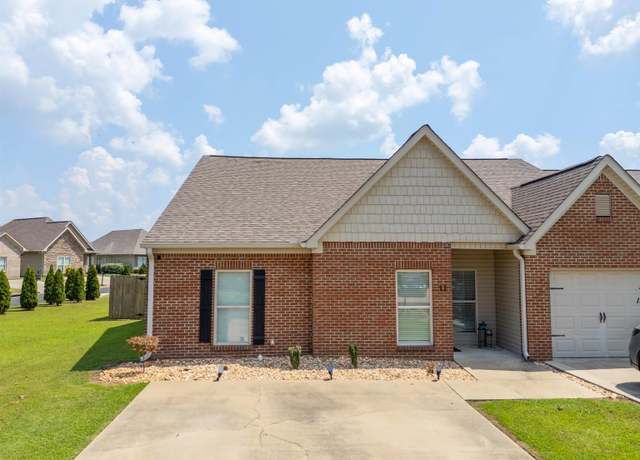 Property at 11 Highland View Ln, Lincoln, AL 35096, 3 beds, 2 baths