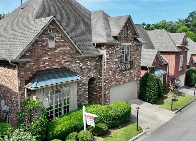 Property at 1595 Creekstone Cir, Birmingham, AL 35243, 4 beds, 2.5 baths