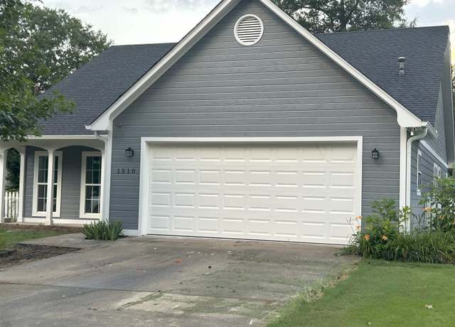 Property at 1510 Timber Dr, Helena, AL 35080, 3 beds, 2 baths