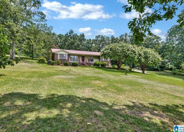 Property at 1011 Crosshill Ln, Warrior, AL 35180, 3 beds, 2 baths