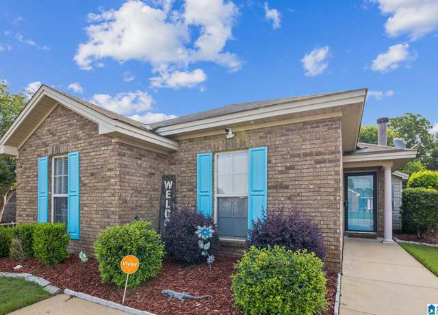 Property at 736 Buena Vista Loop, Prattville, AL 36067, 3 beds, 2 baths